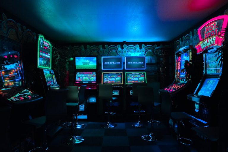 Discover the Thrill of Free Social Casino Games Online